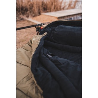 Giants Fishing spací pytel Sleeping Bag 5 Seasson Maxi