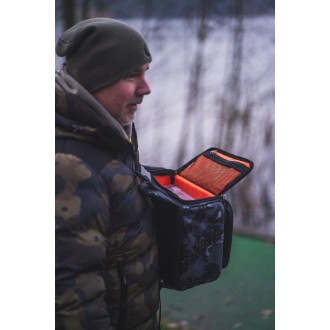 Giants fishing Vláčecí batoh Spinning Sling Bag