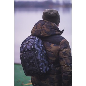 Giants fishing Vláčecí batoh Spinning Sling Bag