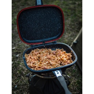 Giants fishing Akční set Pánev na vaření Eazi Pan Medium + Nerezový thermo hrnek 400ml