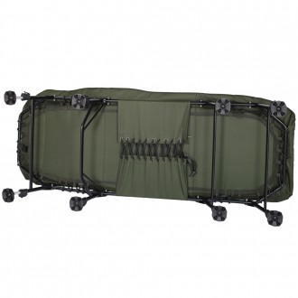 Giants fishing Lehátko Deluxe FX Bedchair 8Leg