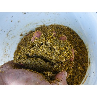 CSL zálivka Cornkiller Liquid Carp Servis 1L